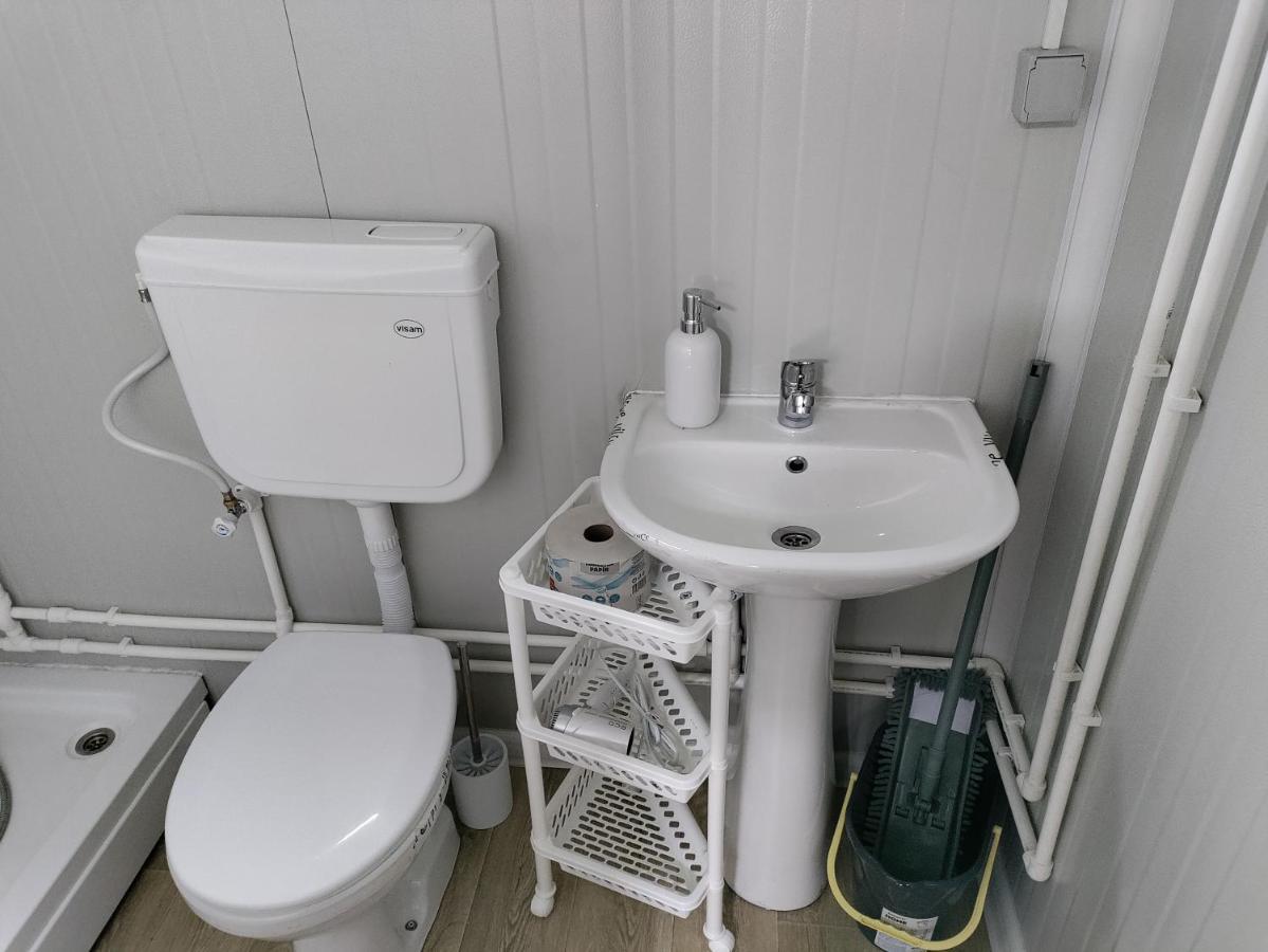 Domino Apartment Hluboka nad Vltavou Luaran gambar